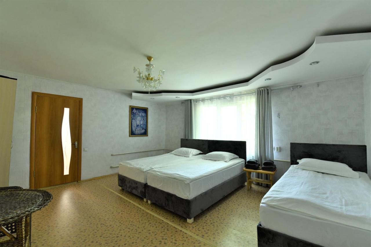 Jamilya'S B&B Guest House كاراكول المظهر الخارجي الصورة