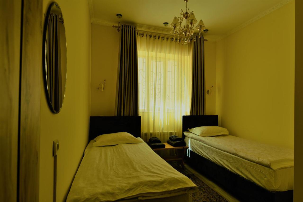 Jamilya'S B&B Guest House كاراكول المظهر الخارجي الصورة