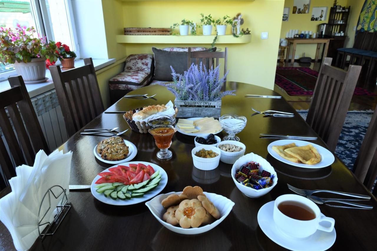 Jamilya'S B&B Guest House كاراكول المظهر الخارجي الصورة
